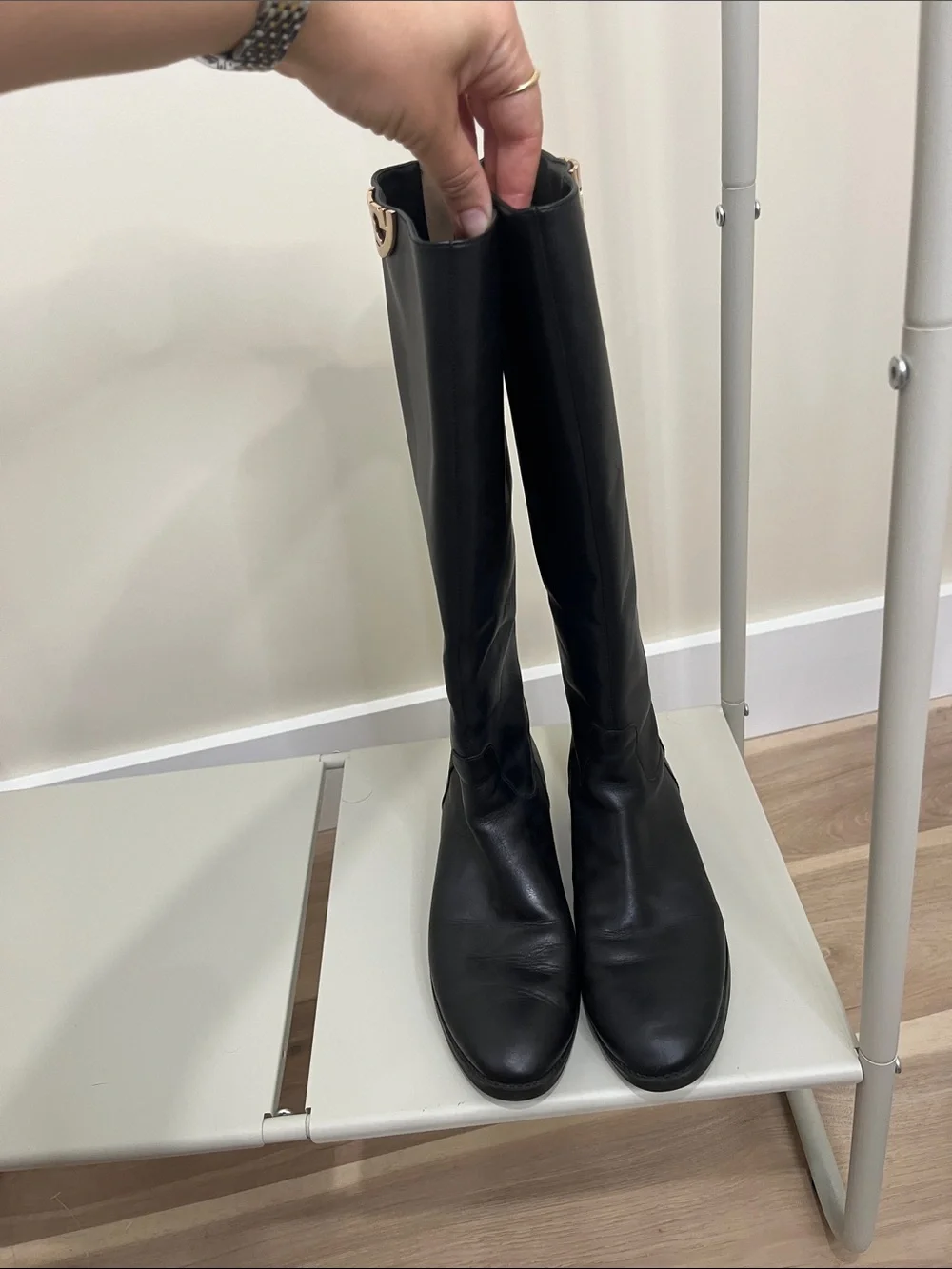Tory Burch classic black